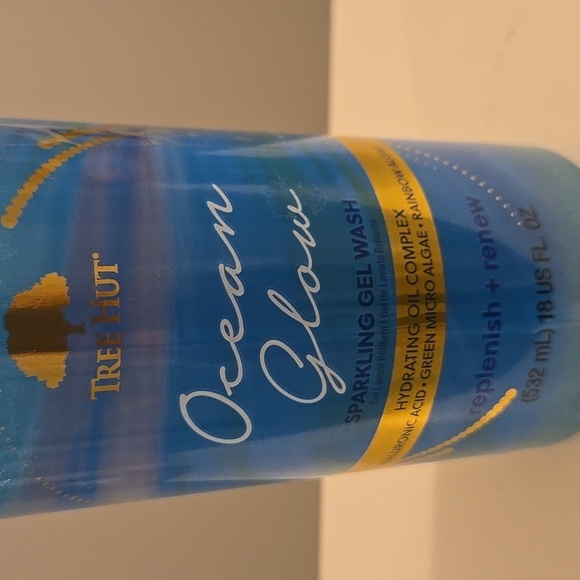 Tree Hut Ocean Glow Sparkling Gel Wash and Body Butter Bundle - Picture 3 of 6